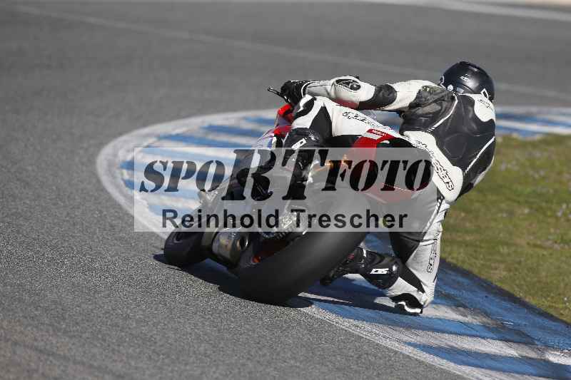 /Archiv-2024/01 26.-28.01.2024 Moto Center Thun Jerez/Gruppe gruen-green/backside